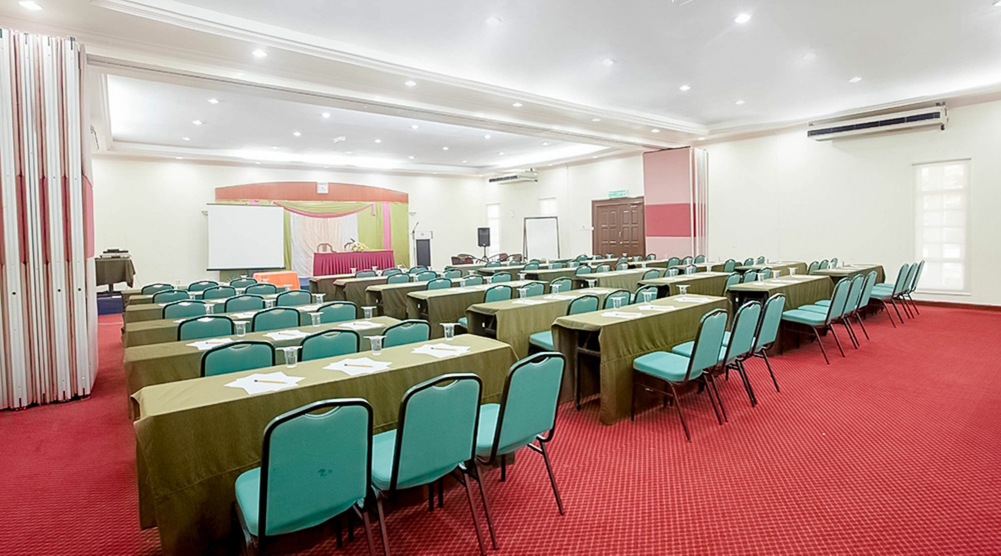 Hotel Seri Malaysia Rompin Kuala Rompin Exterior photo